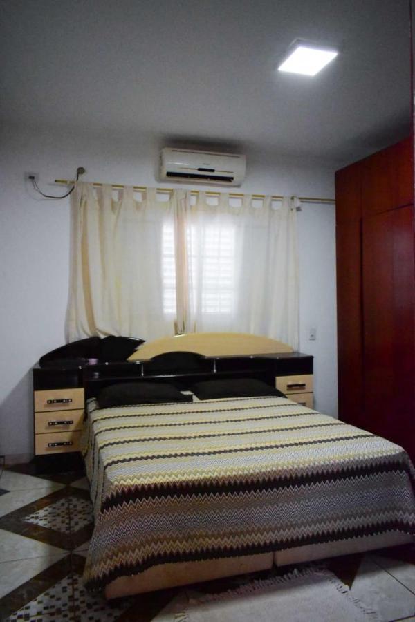 Casa Temporada Em Olimpia To Nem Ai Villa Buitenkant foto