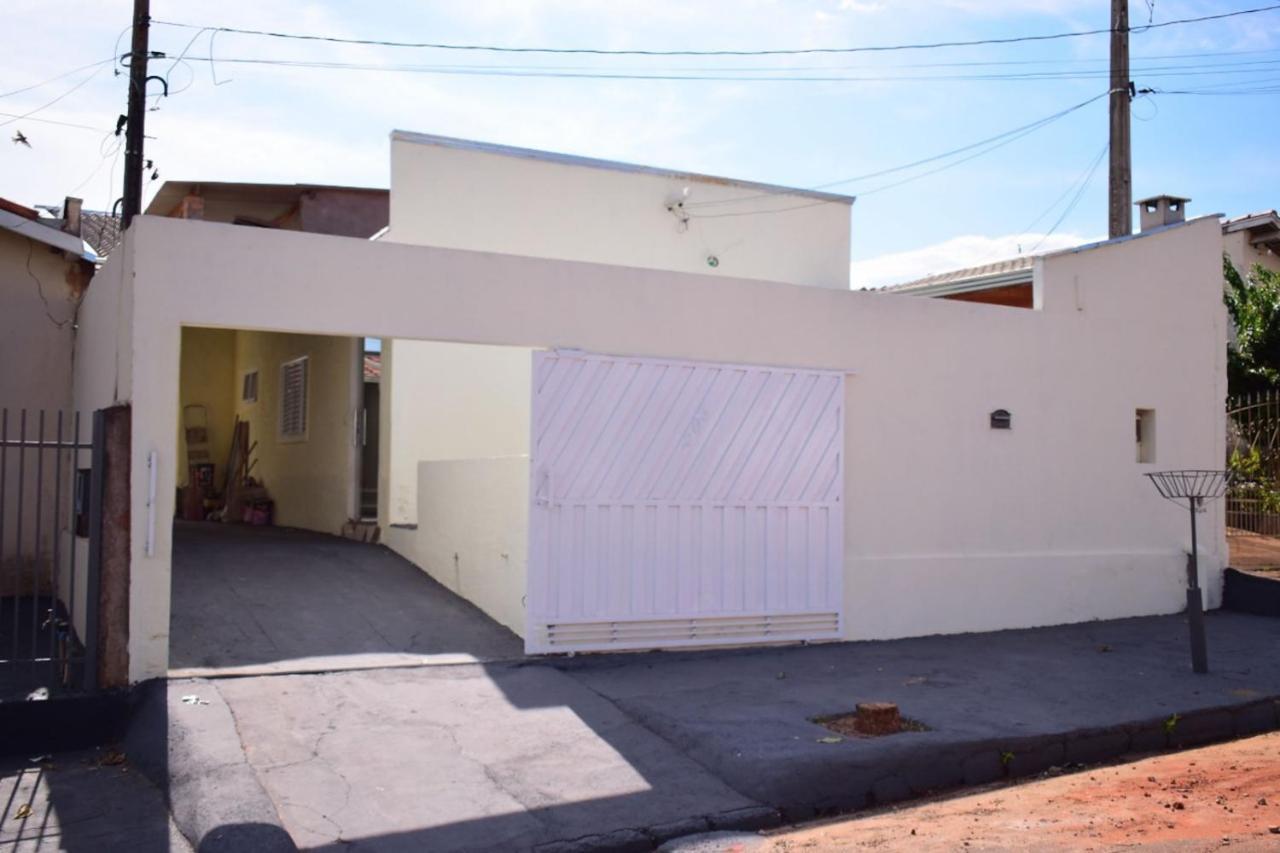 Casa Temporada Em Olimpia To Nem Ai Villa Buitenkant foto